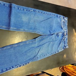 Carhart blue jeans 32 x 32